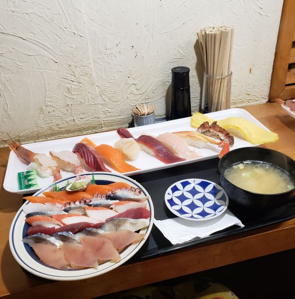 みゆきちゃん定食の握り寿司＆海鮮丼を食べてきた【札幌のオモウマい ...