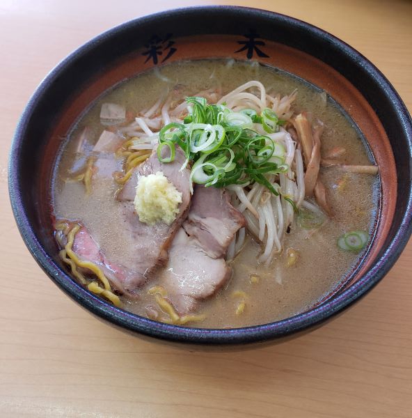 美味しい味噌ラーメン「彩未（さいみ）」を実食♪【北海道札幌市の大人気ラーメン店を紹介】