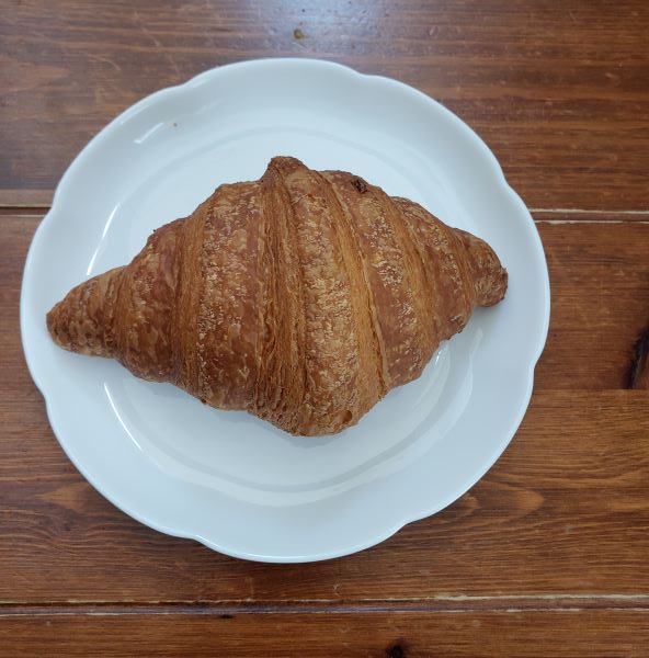 クロワッサン専門店「深井商店」を実食！【売り切れ次第閉店の札幌の人気パン屋】