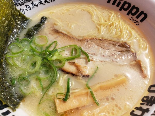 ムラサキコ注文：なかじゅう亭「濃厚上州鶏白湯」は炙りチャーシューがとても美味だった