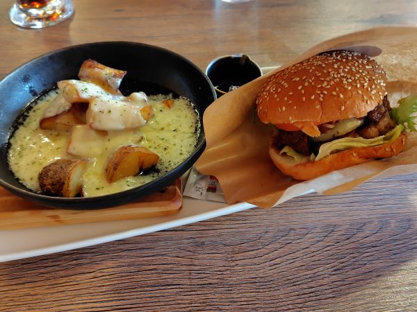 和牛王国ウエムラ ファームレストラン ベース