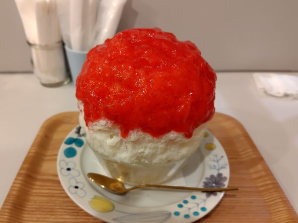 氷処さゆりのかき氷はふわふわ絶品!