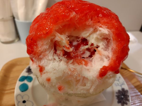氷処さゆりのかき氷はふわふわ絶品!