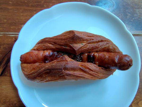 コンガリーナのサクサクふわふわな美味しいクロワッサンをぜひ食べてみてください。