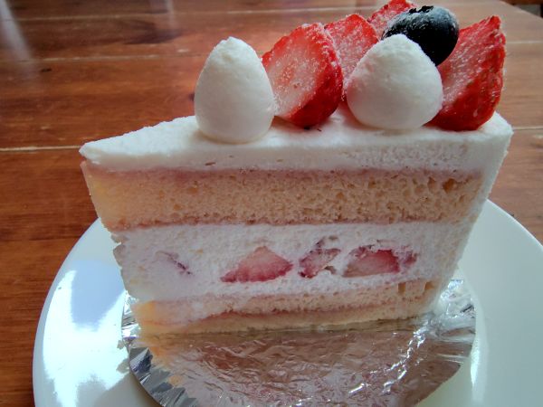 パティスリーシイヤ(patisserieshiiya)のケーキは上品で繊細な味わい