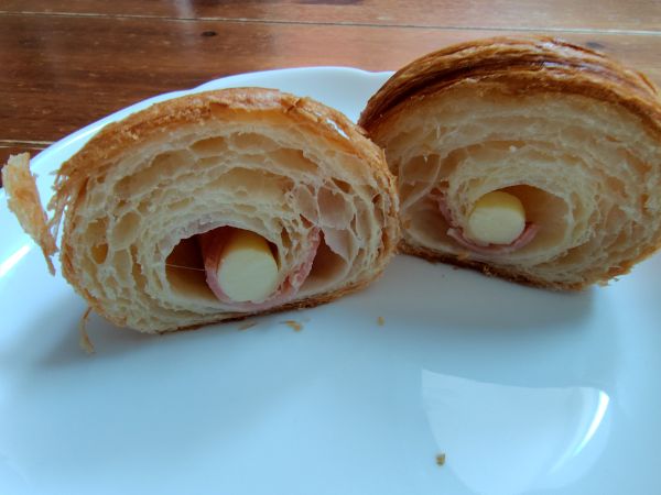 コンガリーナのクロワッサンは美味！豊富なラインナップから選ぶのも楽しい