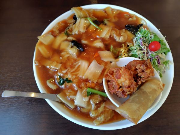 中華爆弾くっきーのランチメニューは美味しくてボリューミー!
